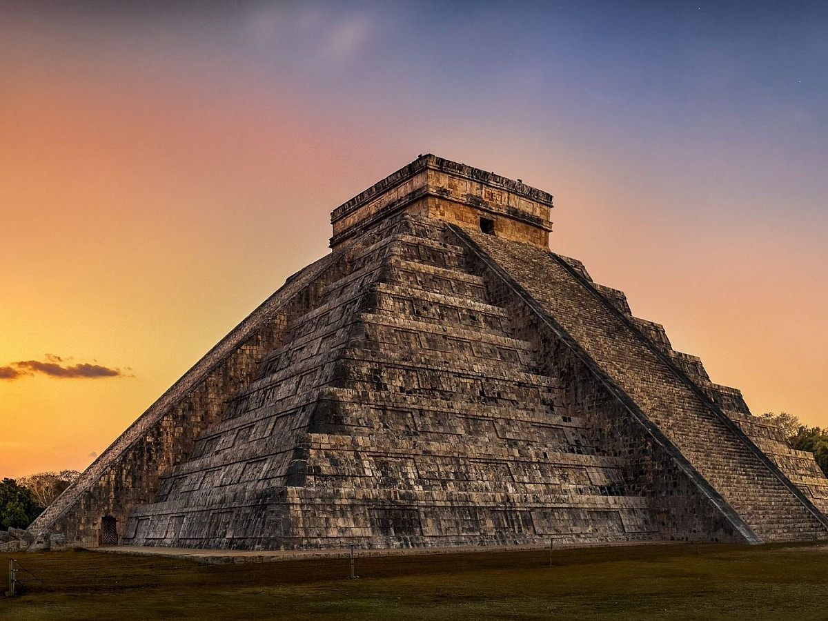 Chichen Itza Premium